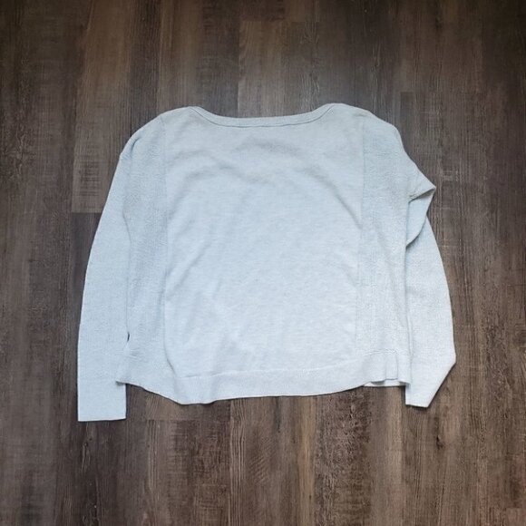 American Eagle Sweater - Picture 2 of 5